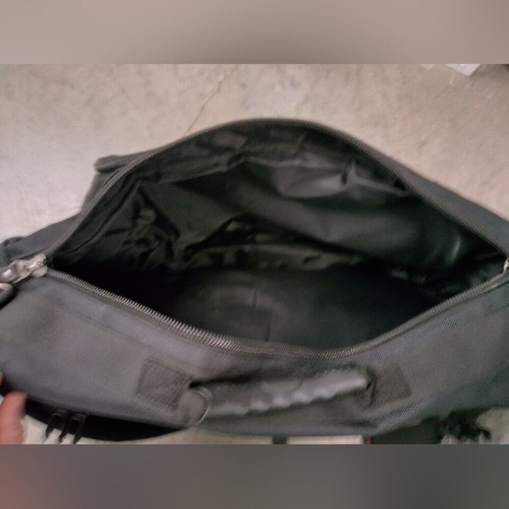 Kaka 40L Travel/Laptop Convertible Bag - Picture 6 of 11